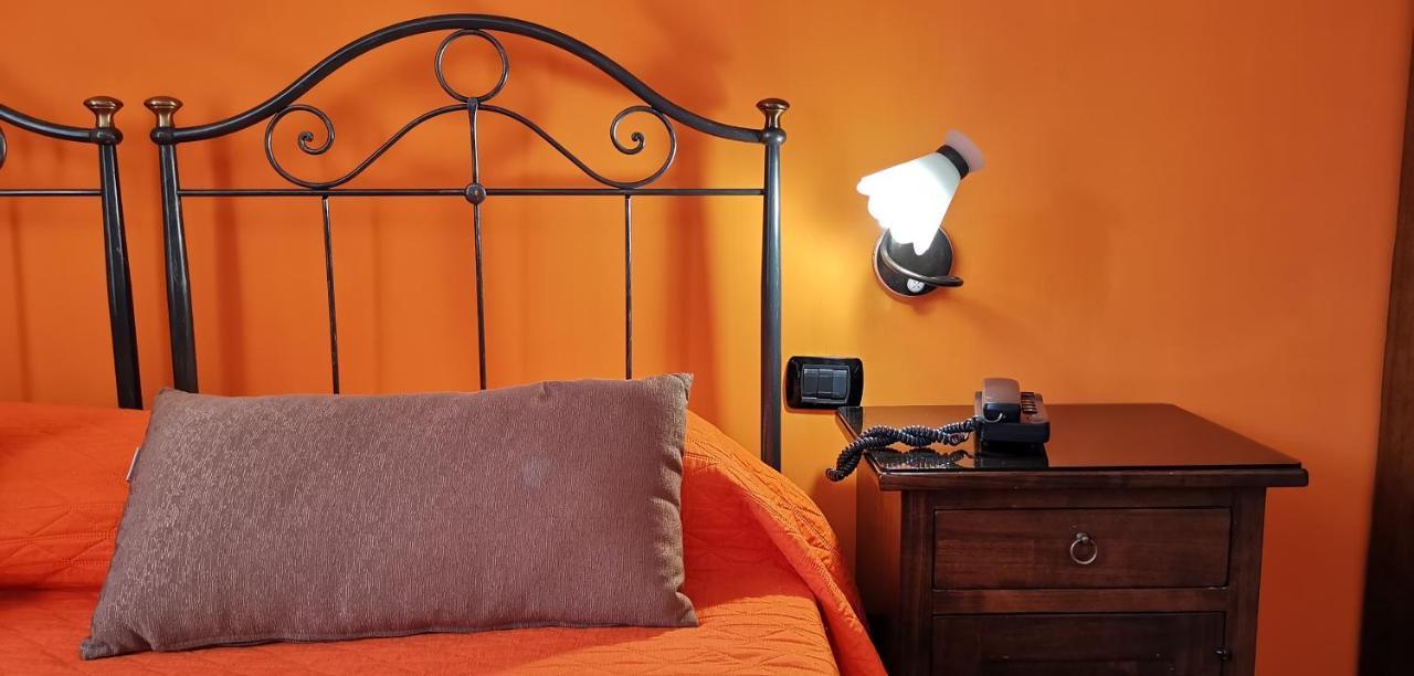 Hotel Neapolis Esterno foto
