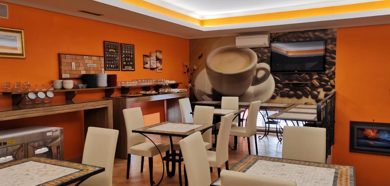 Hotel Neapolis Esterno foto