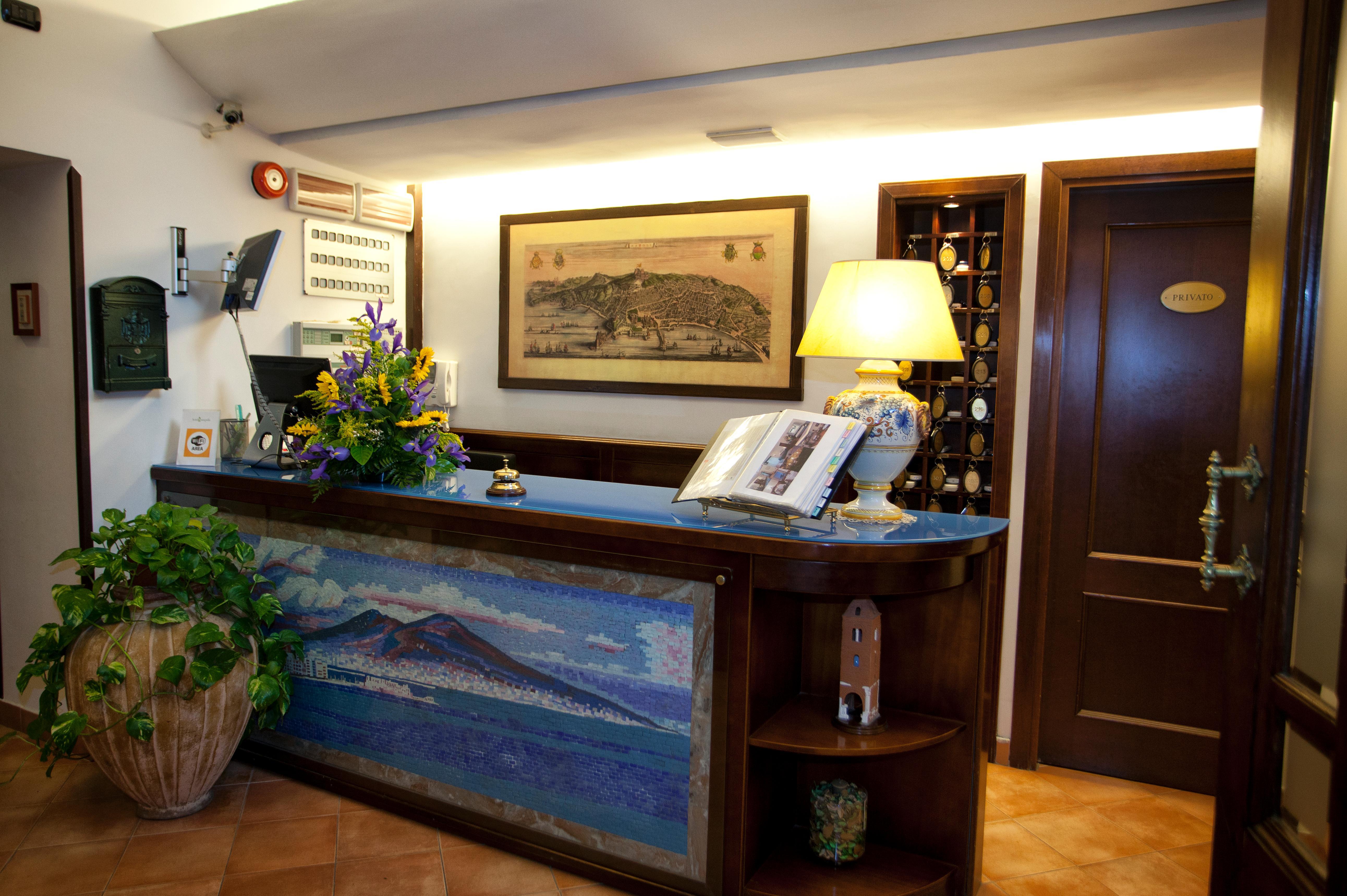 Hotel Neapolis Esterno foto