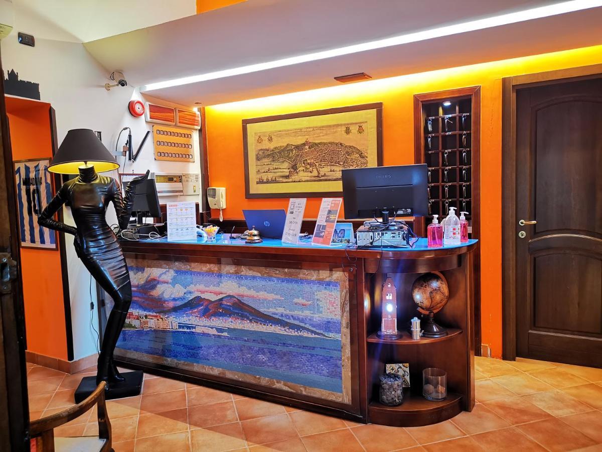 Hotel Neapolis Esterno foto