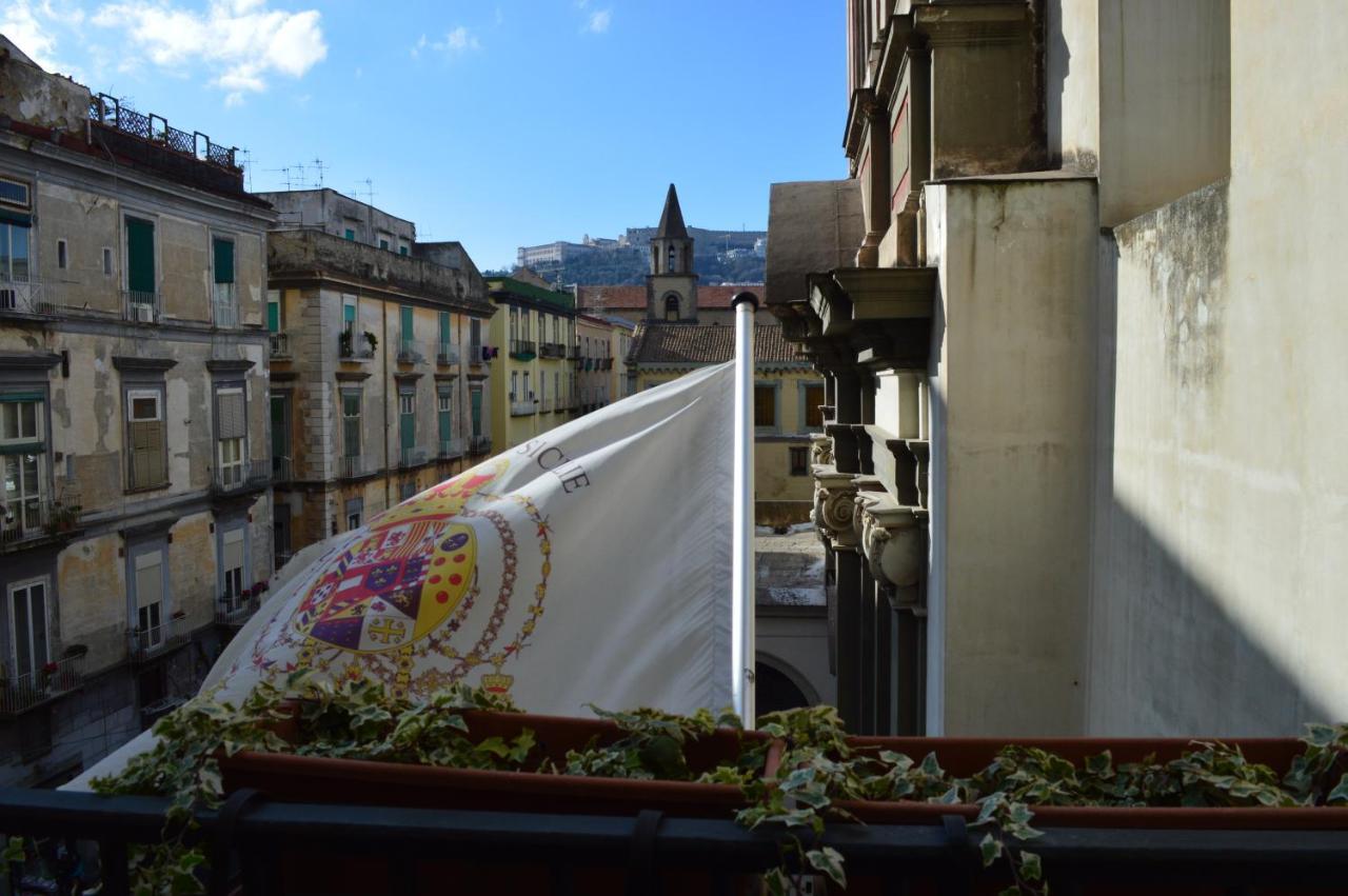 Hotel Neapolis Esterno foto